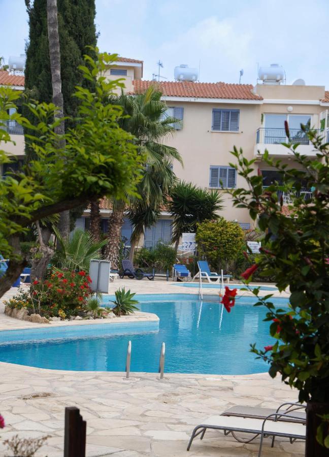 Rachel Suite By The Pool Paphos Ngoại thất bức ảnh
